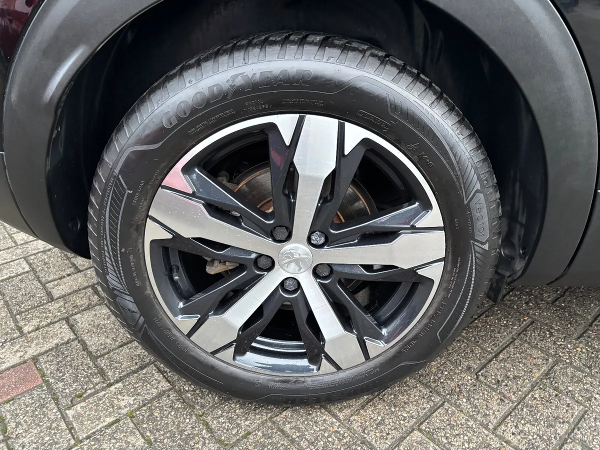 Peugeot 3008 2022 - Image 4