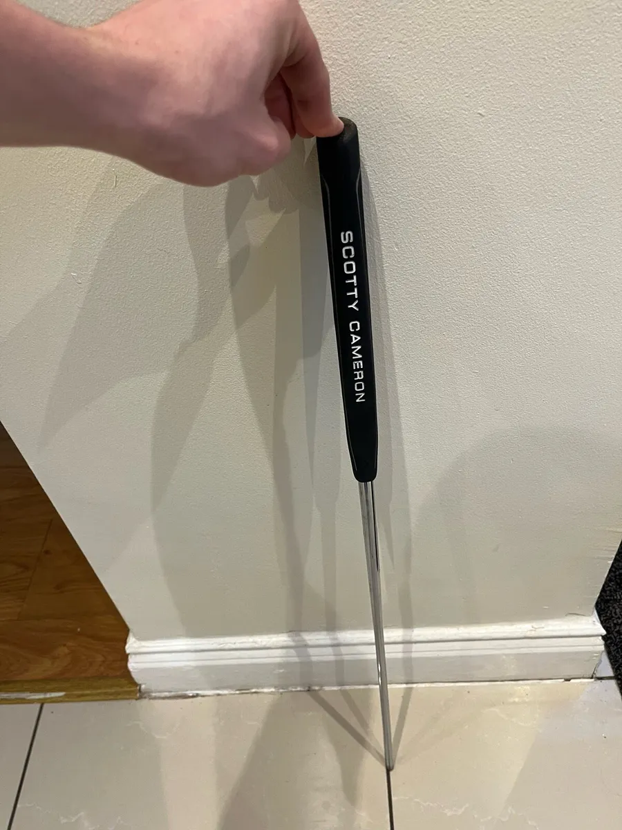 Scotty Cameron shaft and grip - Image 1