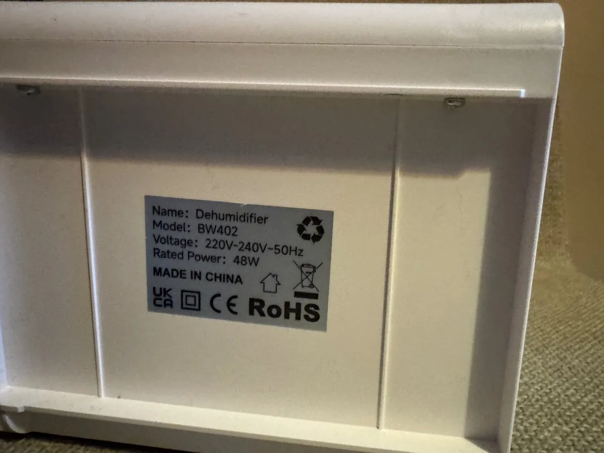 Compact Dehumidifier – Perfect for Small Rooms - Image 2