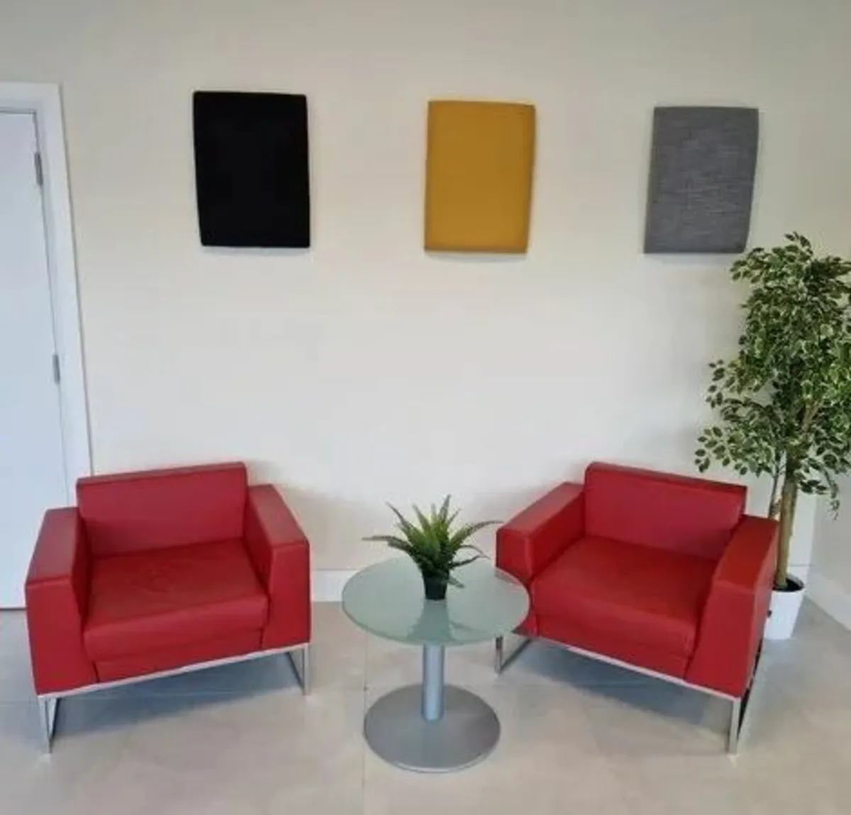 Reception: Coffee Tables, Sofas, Armchairs - Image 3