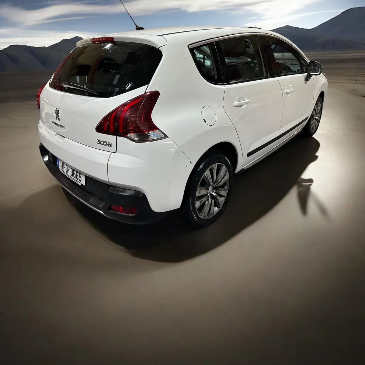 2014 Peugeot 3008 1.6 HDi Active 115BHP - Image 4