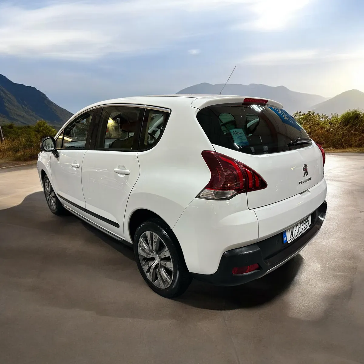 2014 Peugeot 3008 1.6 HDi Active 115BHP - Image 2