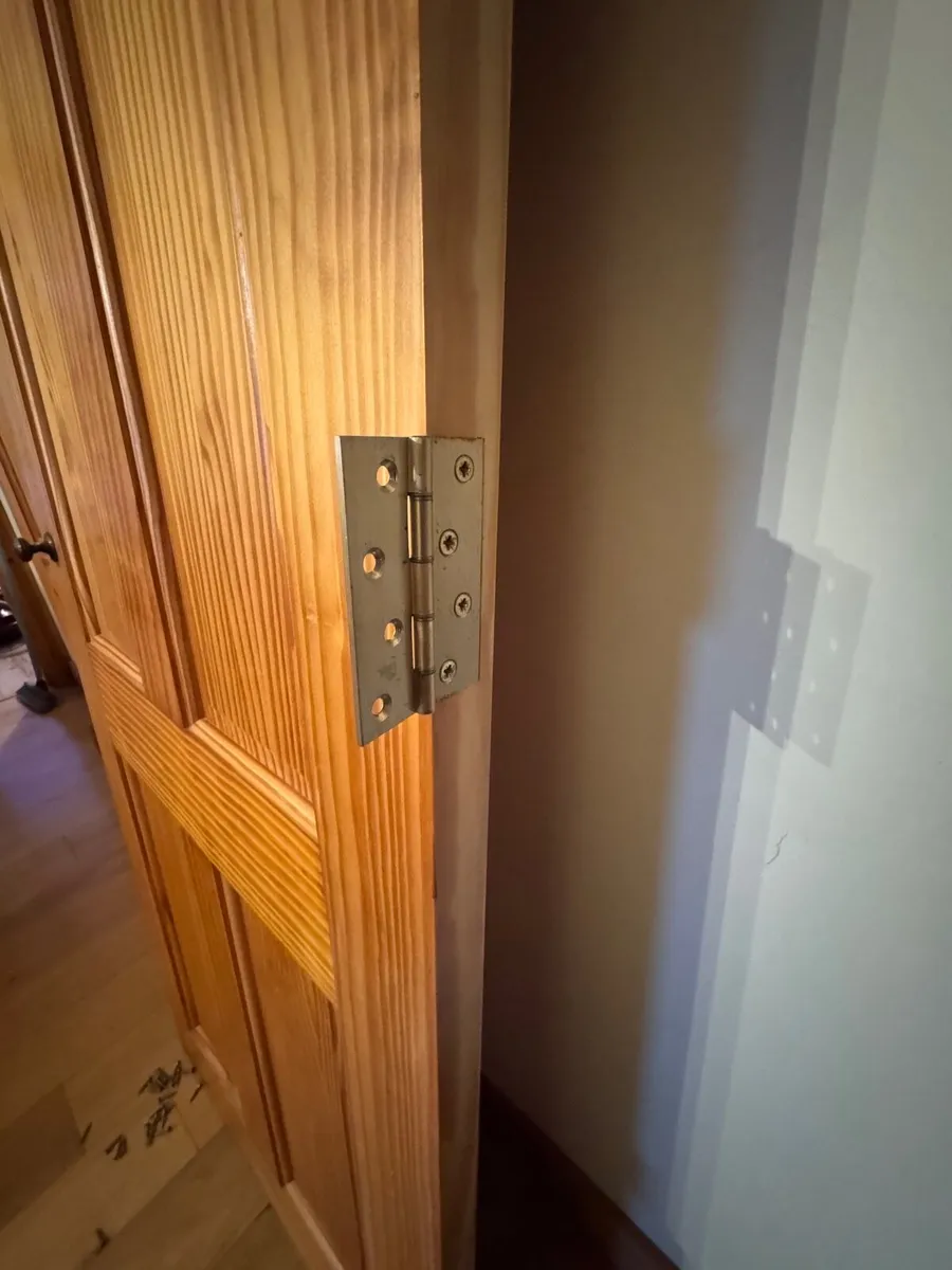 Solid wooden doors - Image 2