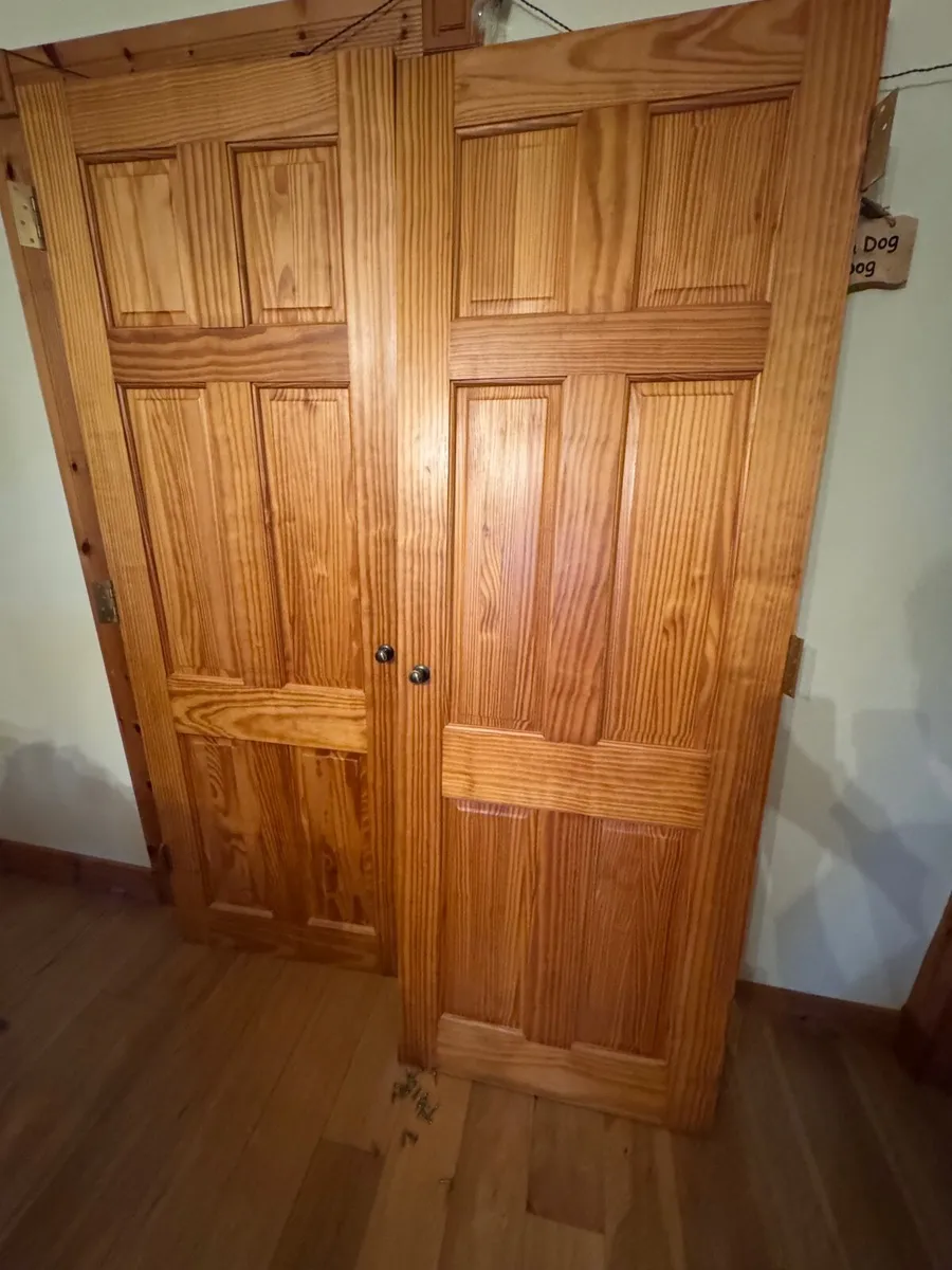 Solid wooden doors - Image 4