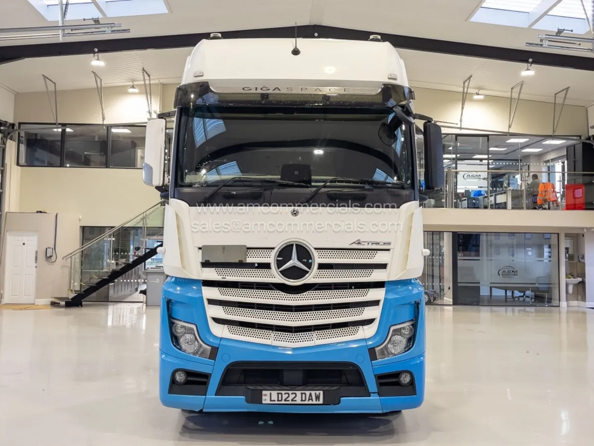2022 (22) MERCEDES-BENZ ACTROS 2458 GIGA SPACE 6X2 - Image 2