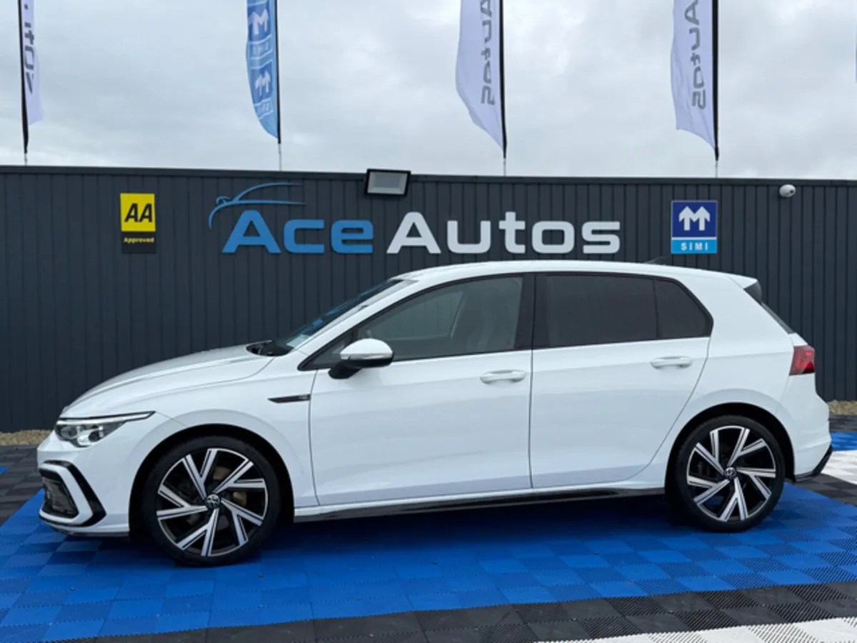Volkswagen Golf R-LINE - 1.5 E-TSI PETROL - AUTO - - Image 4