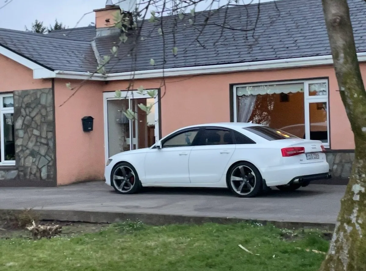 Audi A6 SE - Image 4