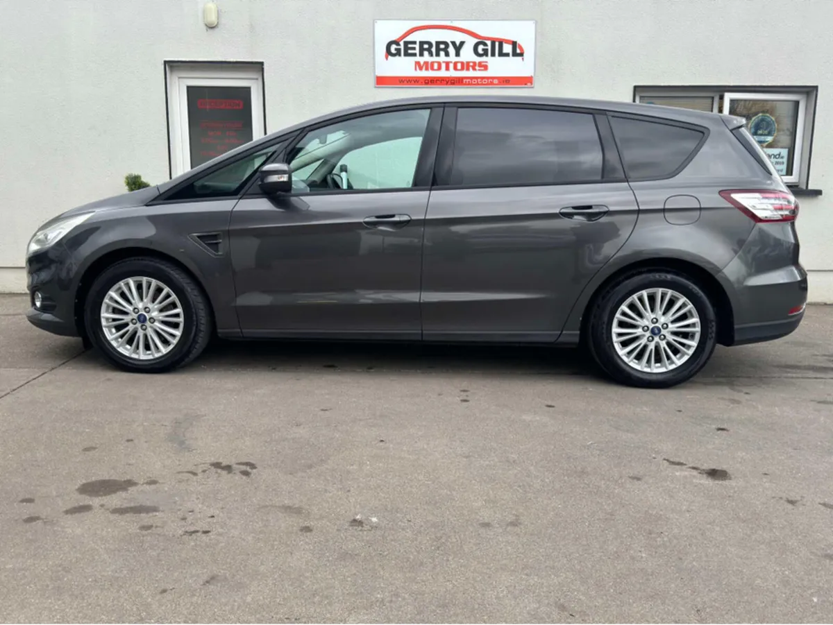 Ford S-Max 2.0 TDCI ZETEC 150BHP 5DR  ** 7 Seater - Image 4