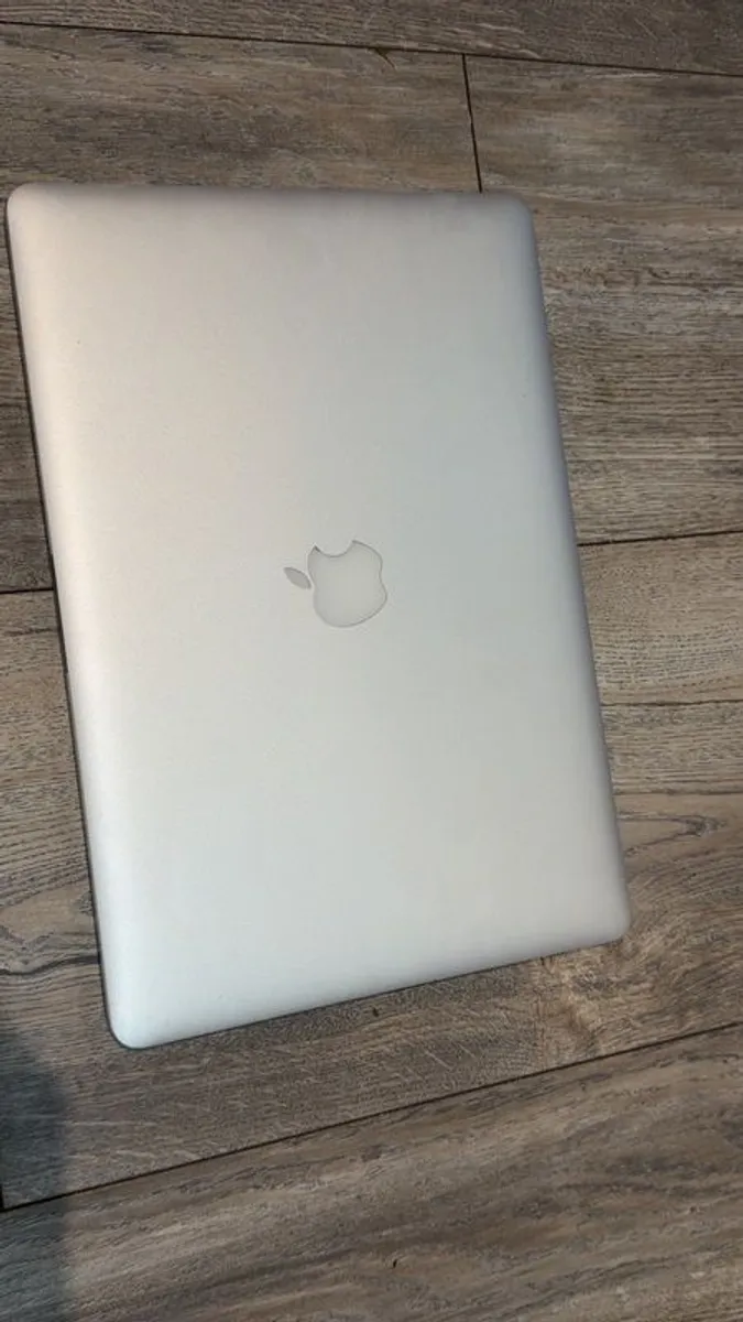macbook - Image 2