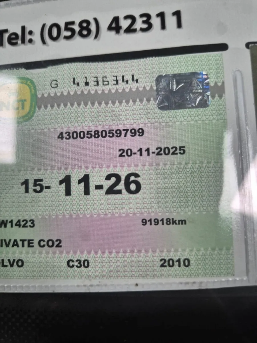 Volvo C30 2010 - Image 1