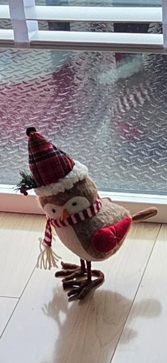 Christmas tree and decorations - Image 3