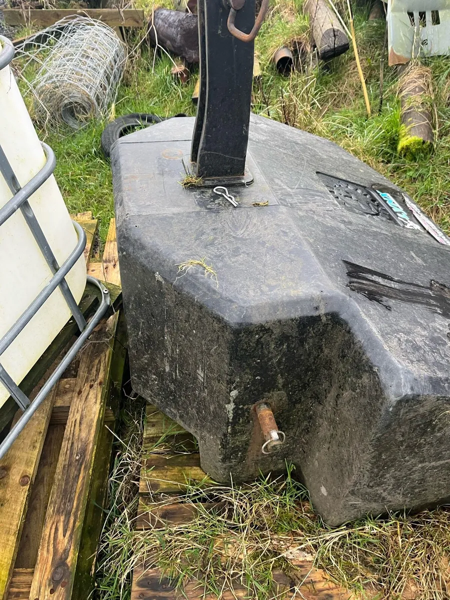 Zuidberg tractor weight - Image 2