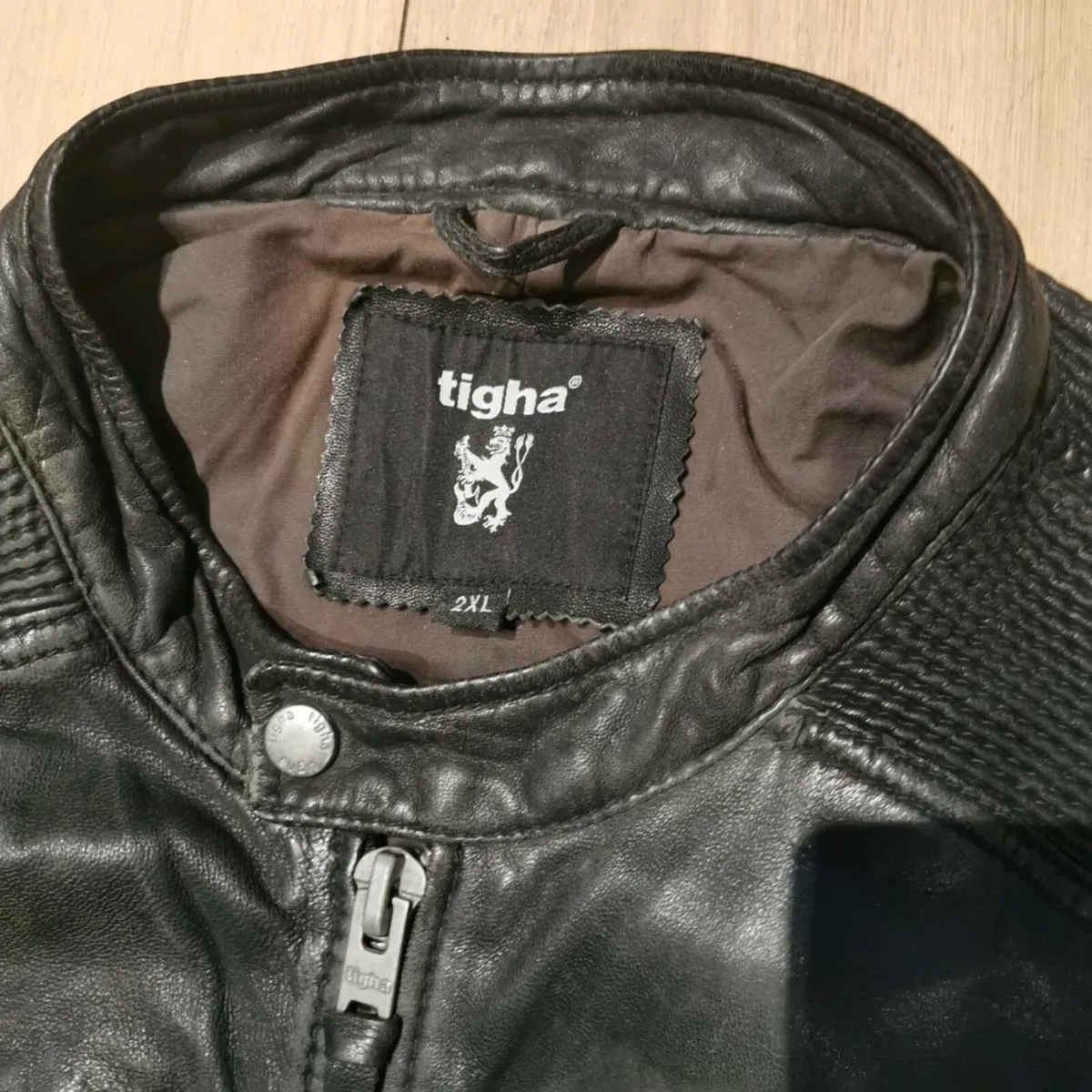 Tigha leather jacket - Image 4