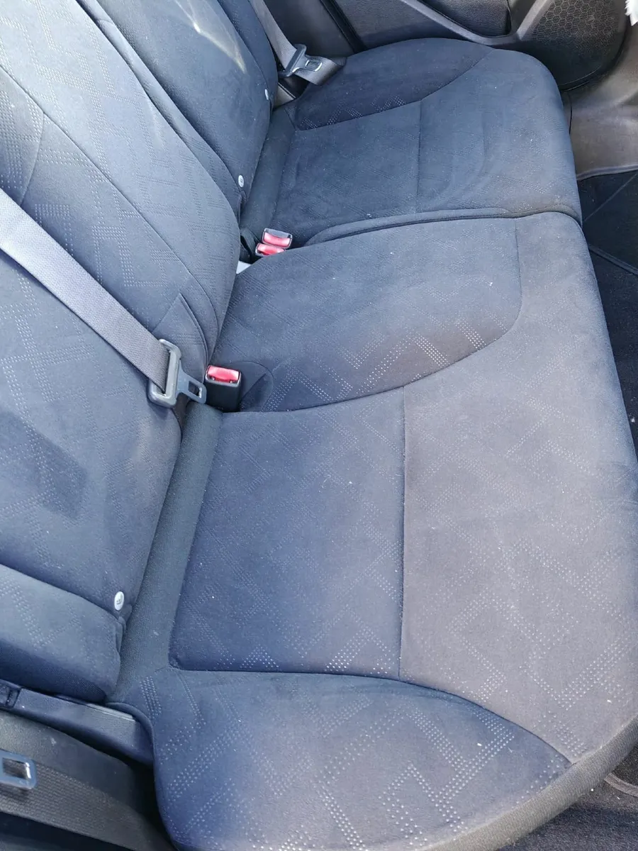 2013 Honda Civic, Low Mil,  Full Service History - Image 4