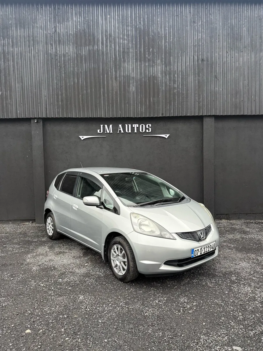 Honda Fit Automatic 01/27 NCT - Image 2