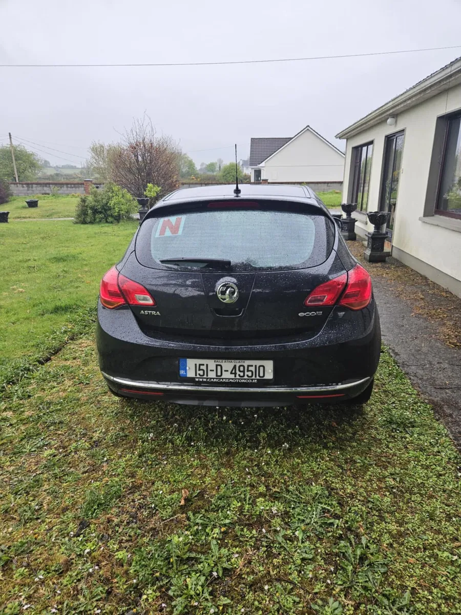 Vauxhall Astra 2015 - Image 1