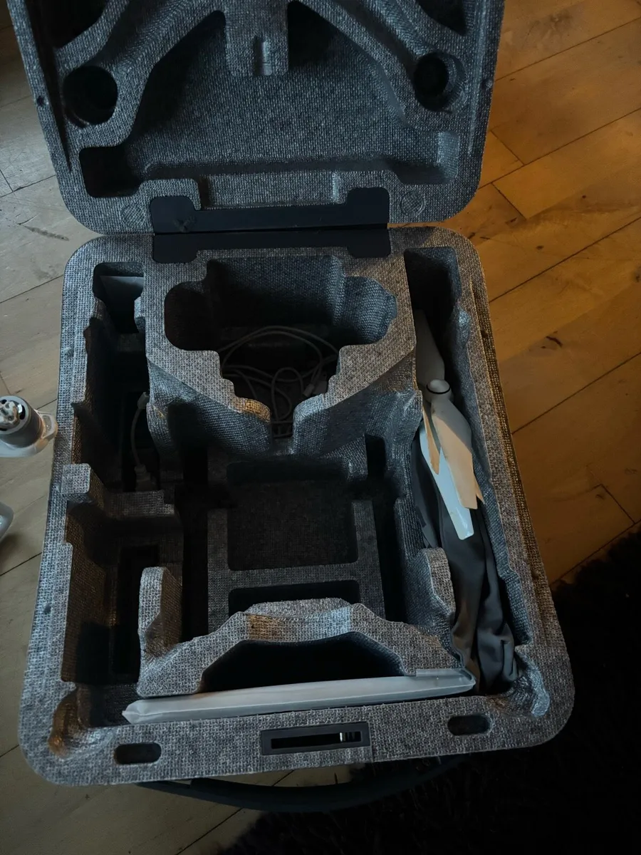 DJI phantom 4 drone - Image 4