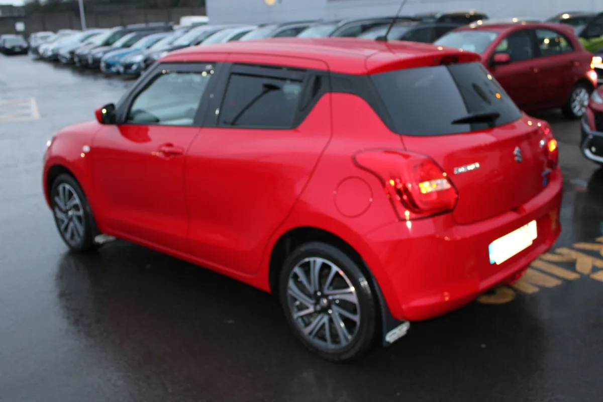 Suzuki Swift 2023 - Image 3