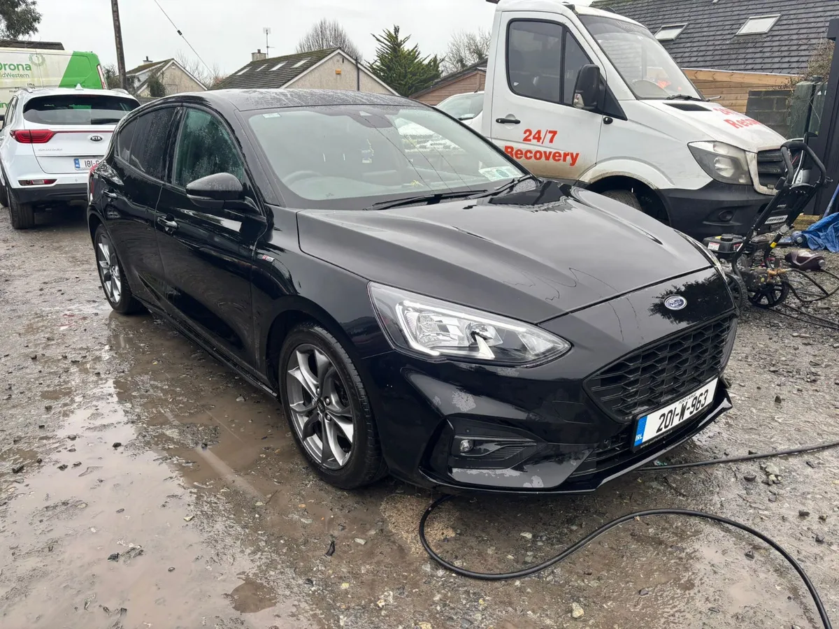 201 Ford Focus St-line 1.5 Diesel driving - Image 1