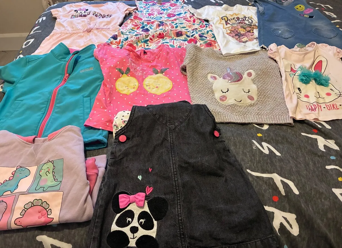 Girl clothes bundle 3-4 years - Image 1