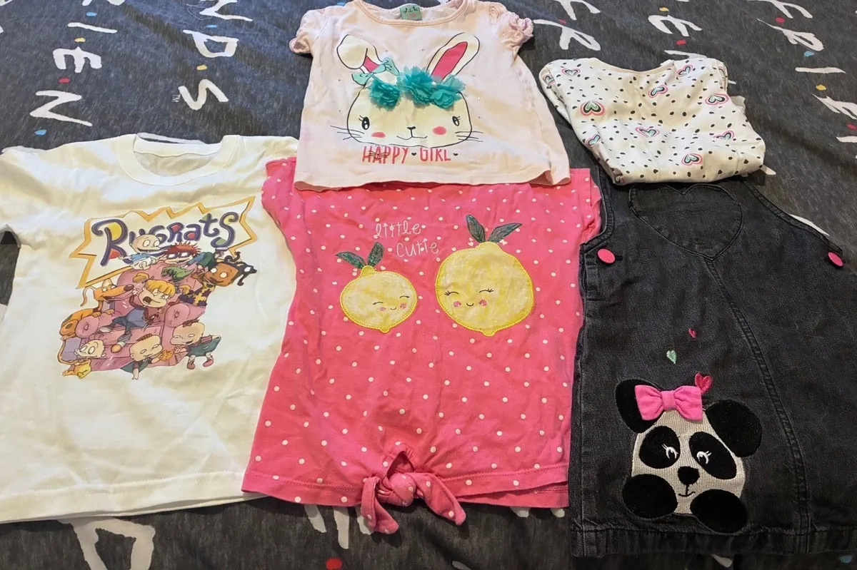 Girl clothes bundle 3-4 years - Image 4