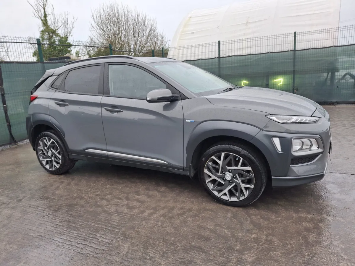 192 Hyundai Kona   Hybrid  Automatic - Image 1