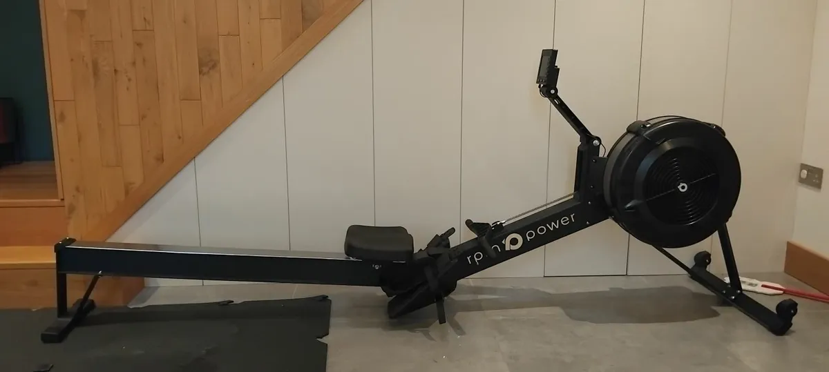 Air Resistance Rowing Machine - Image 1