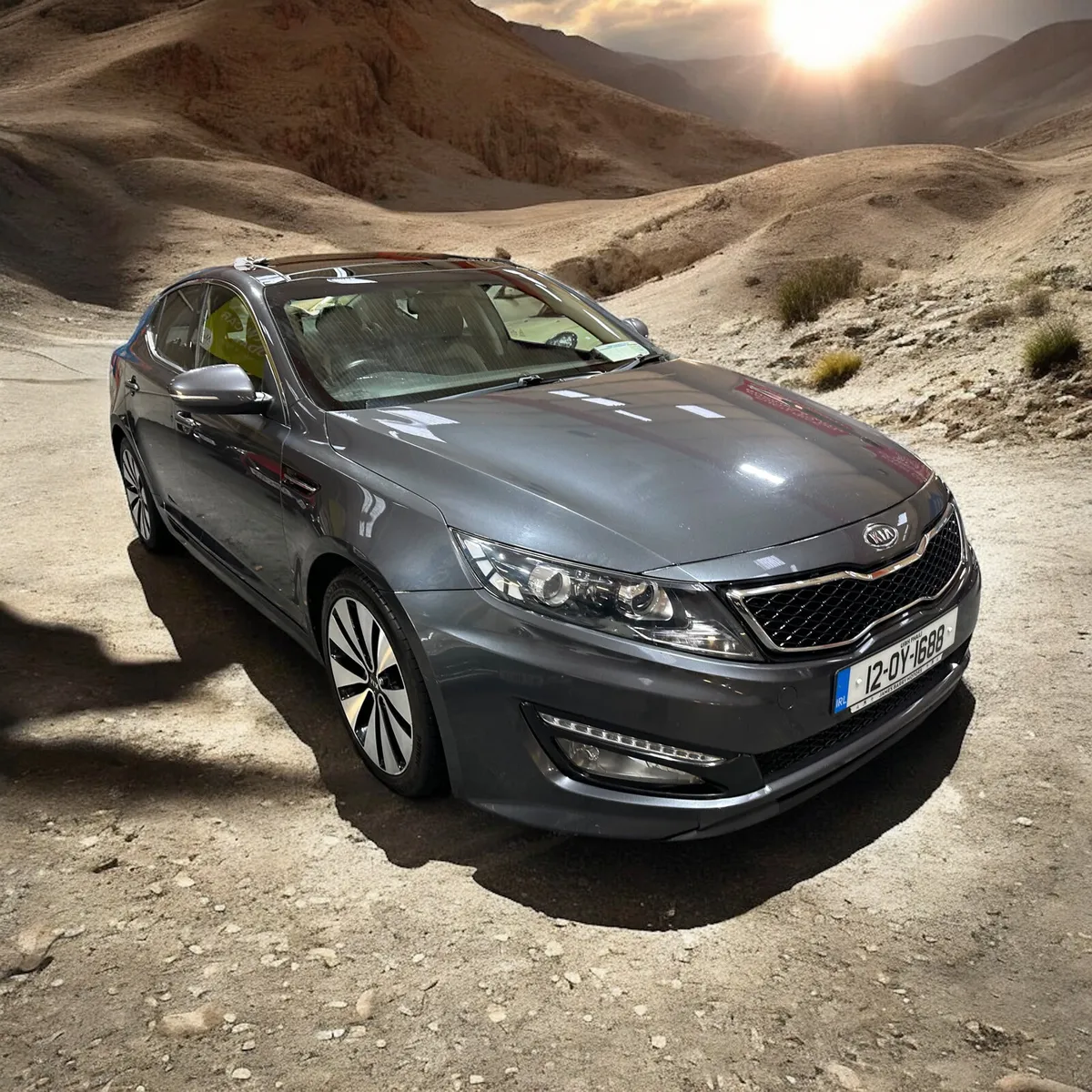 2012Kia Optima Automatic  1.7 D Platinum Leather - Image 1