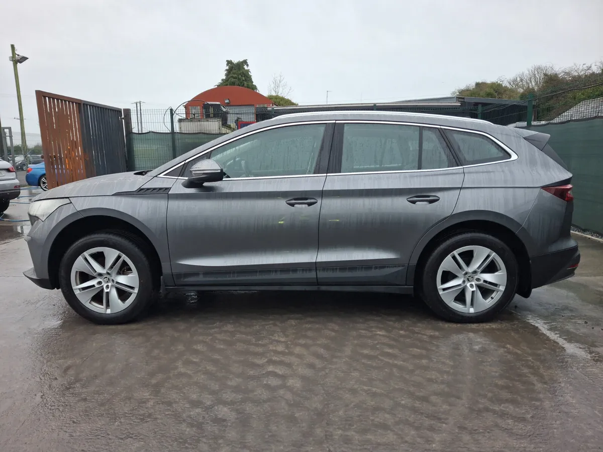 231 Skoda Enyaq EV  Full electric Automatic - Image 3