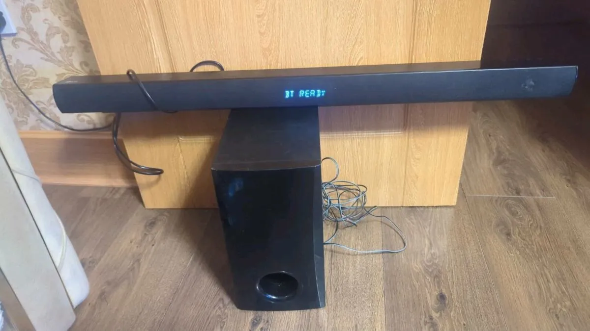 Soundbar - Image 1