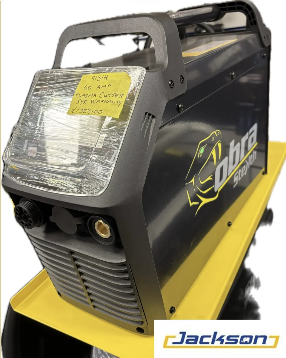 60 AMP Plasma Cutter - Image 2