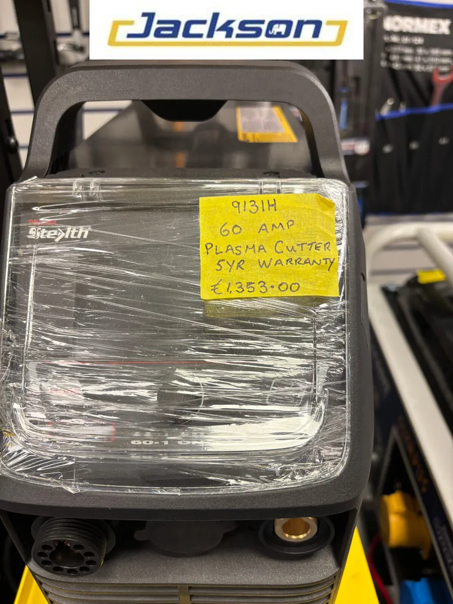 60 AMP Plasma Cutter - Image 3