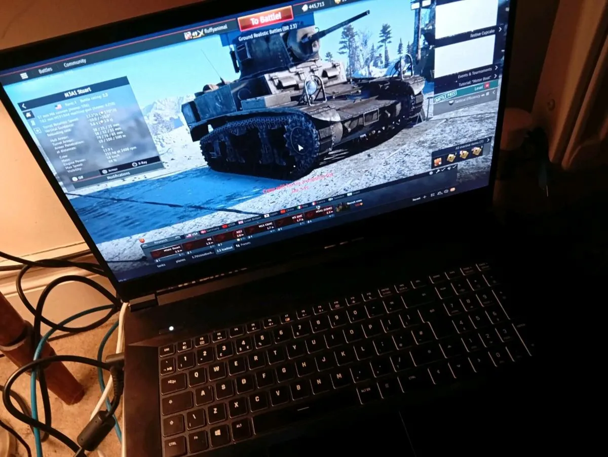 XMG APEX 17 GAMING LAPTOP - Image 2