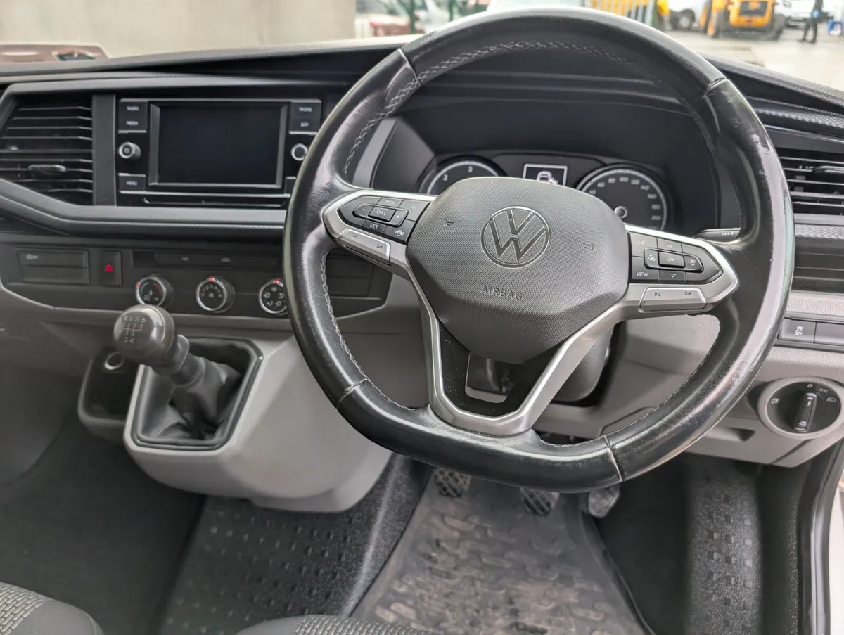 2021 Volkswagen Transporter SWB - Image 2