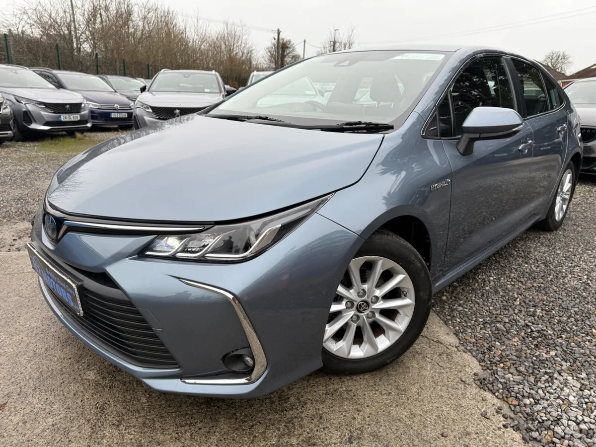 2020 Toyota Corolla LUNA SAL AUTO - Image 2