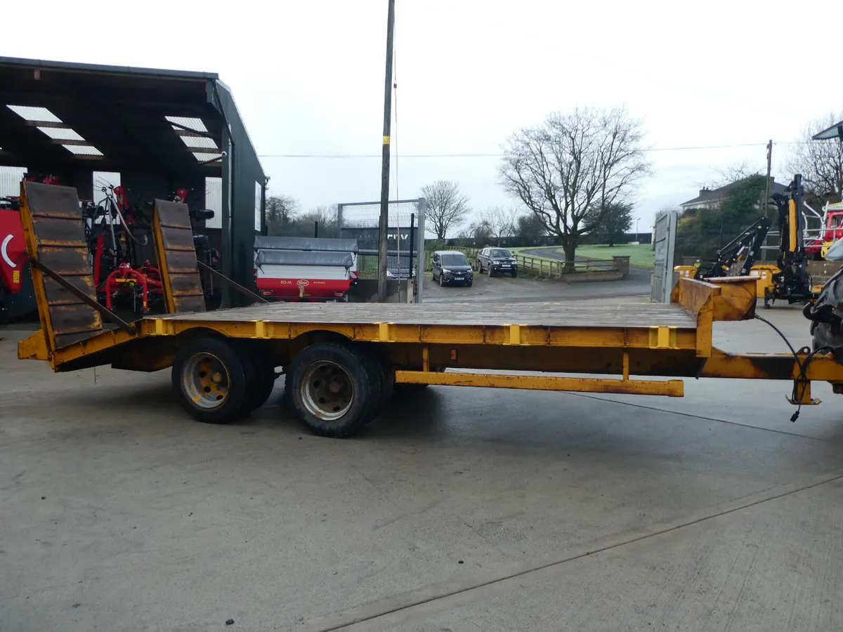 Tandem axle Low loader - Image 2