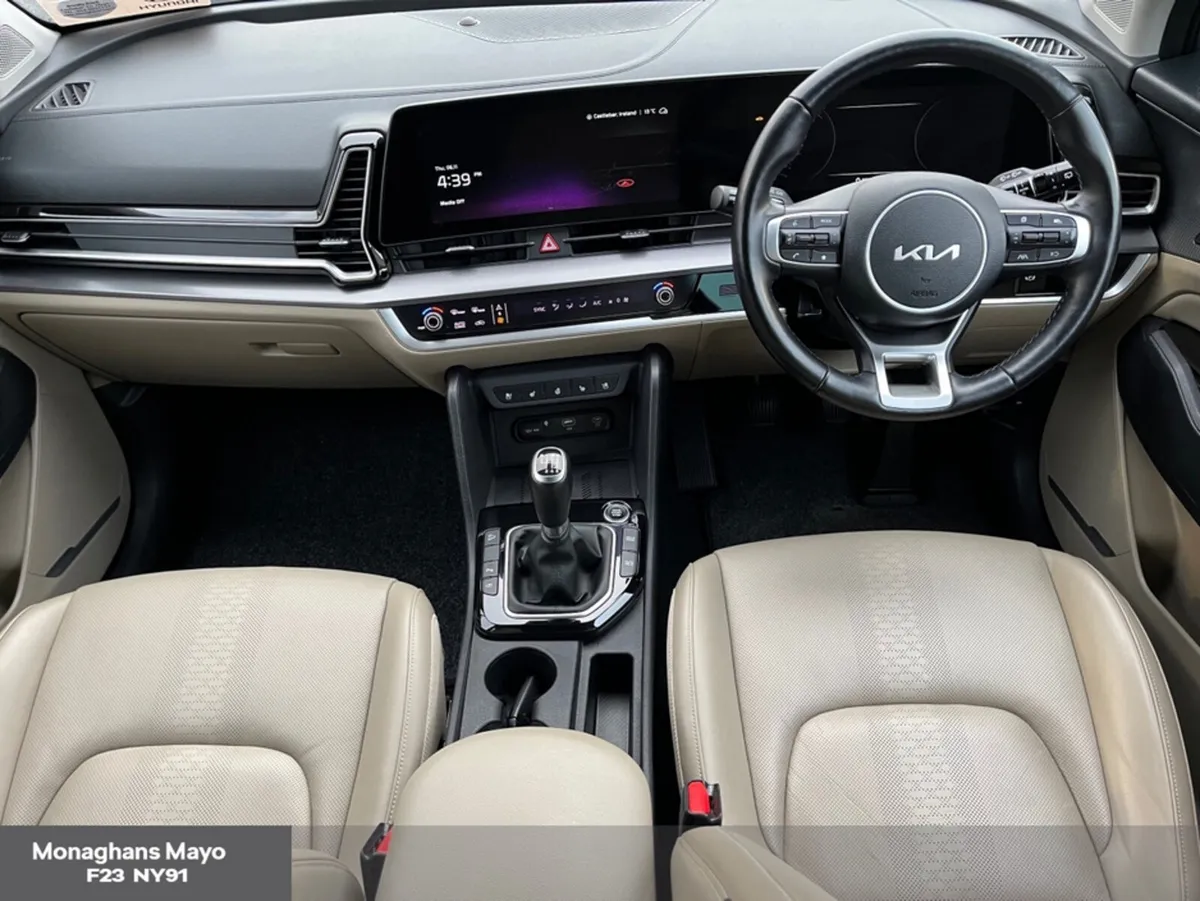 Kia Sportage K4 1.6 DIESEL TOP SPEC - Image 2