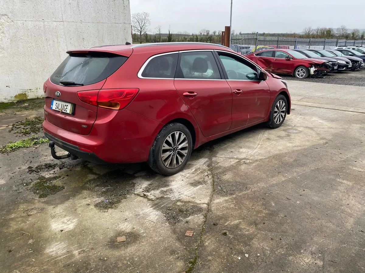 2016 KIA CEED ESTATE 1.6 DIESEL - Image 4