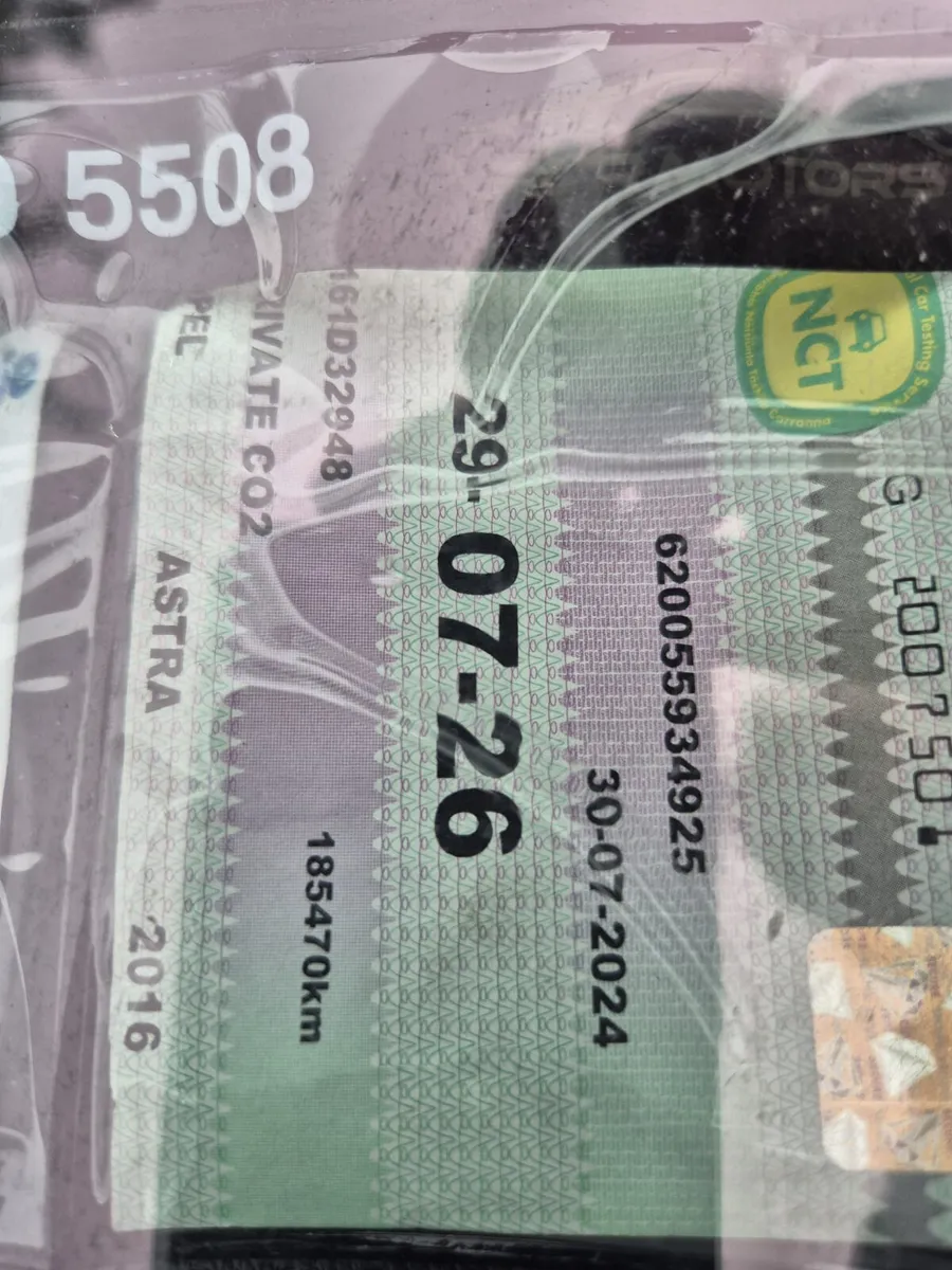 Lovely Opel Astra 2016 - Image 2