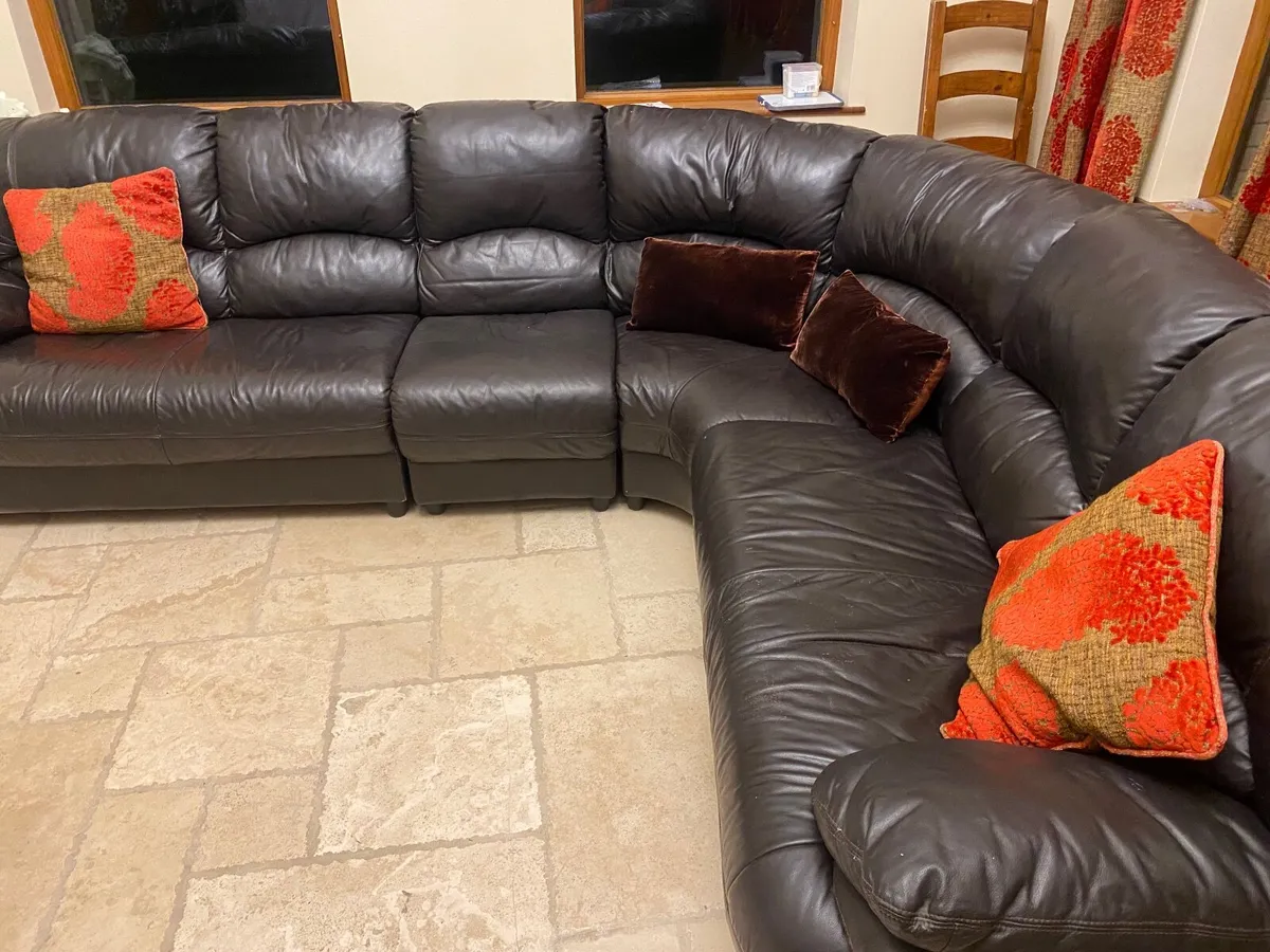Sofa - Image 4