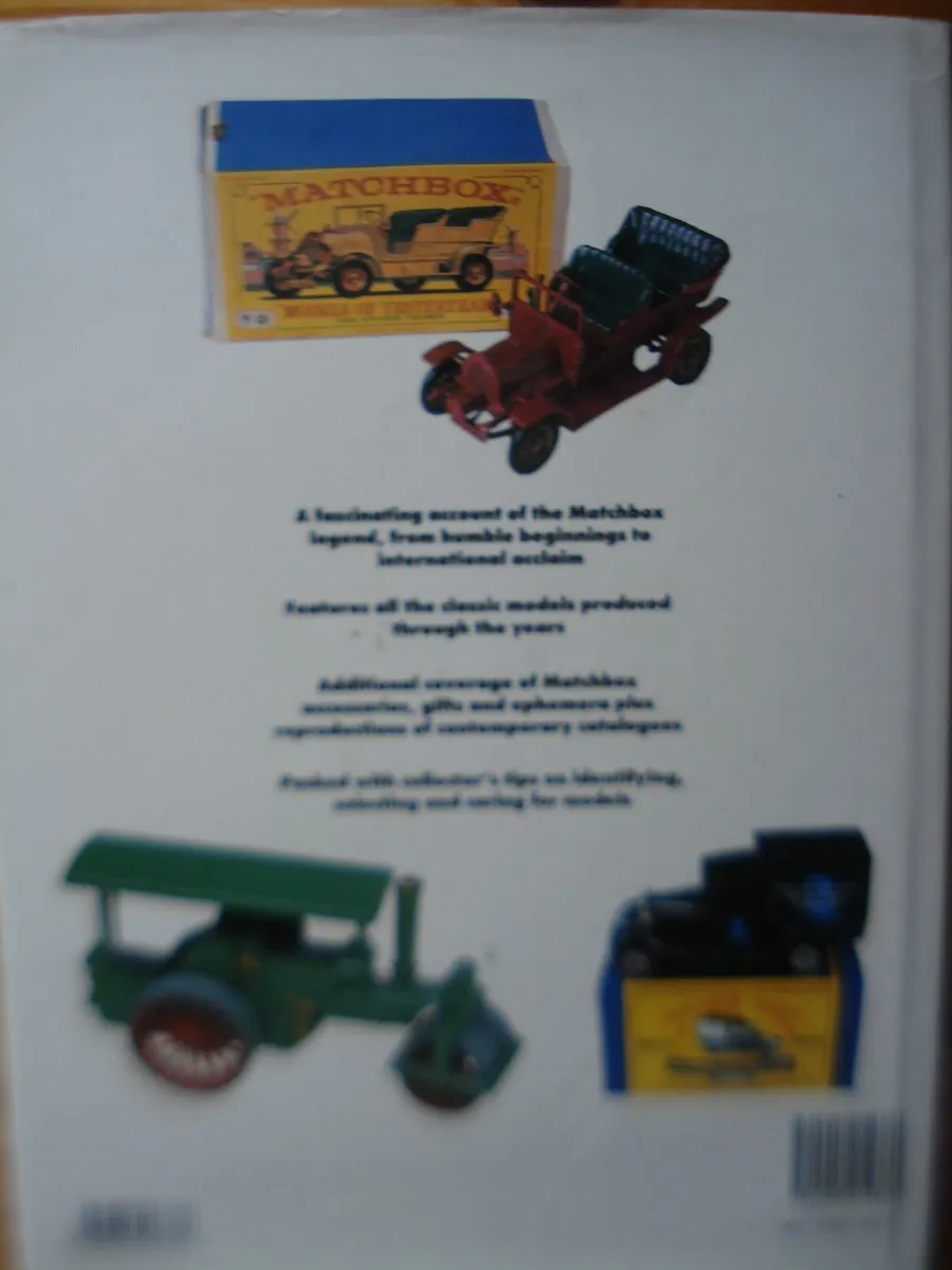 MATCHBOX TOYS A COLLECTORS GUIDE BOOK.. - Image 3