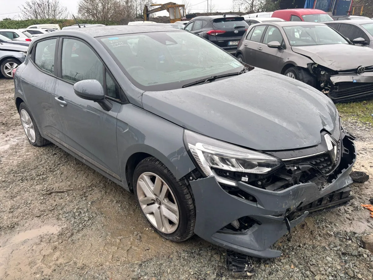 2021 Renault Clio 1.0 Petrol - Image 3