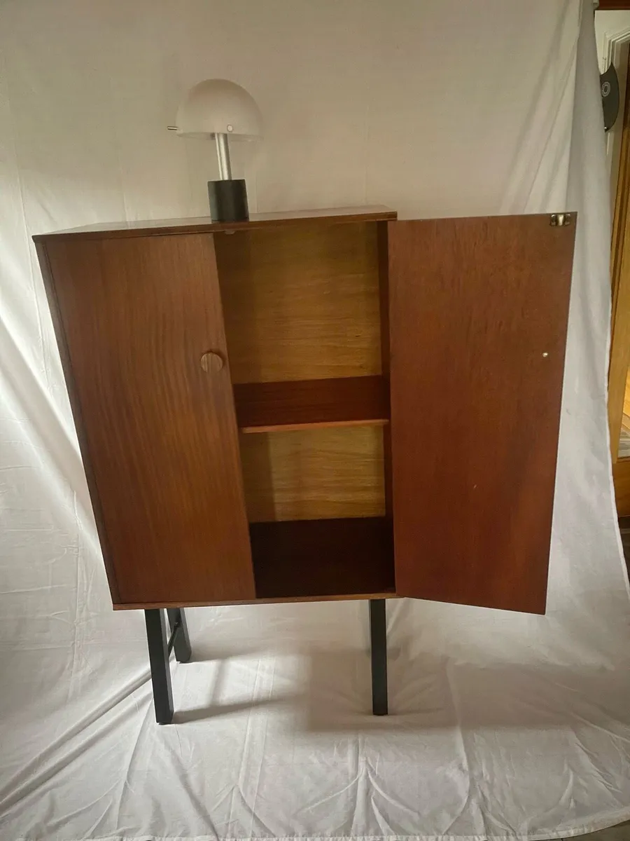 Mid century media chest - Image 2