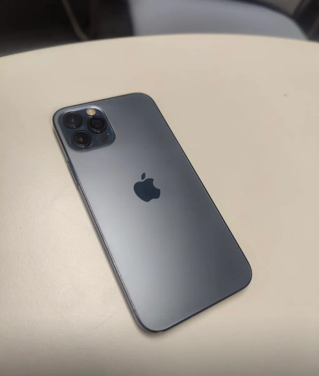 iPhone 12 Pro - Image 1