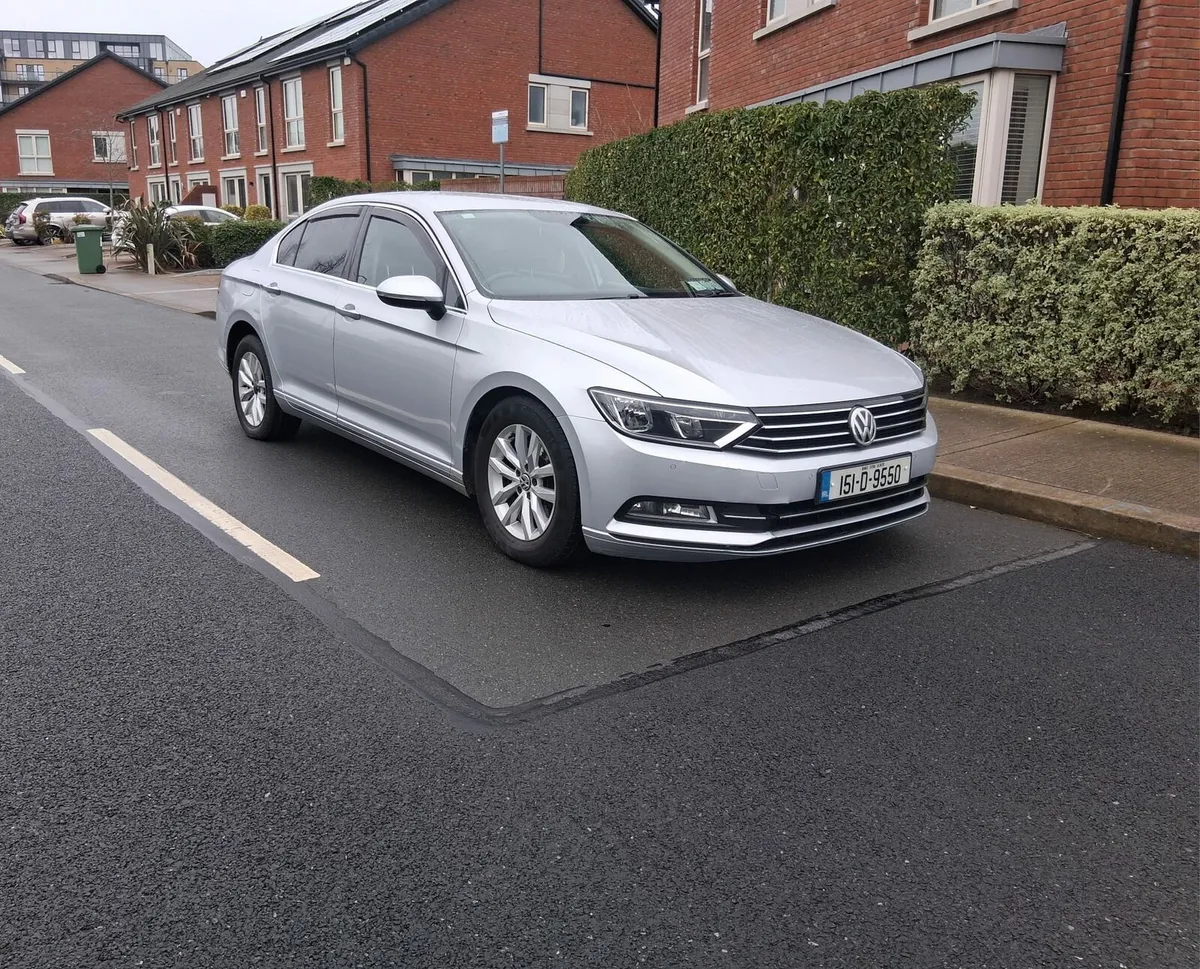 2015 VOLKSWAGEN PASSAT NEW NCT - Image 1