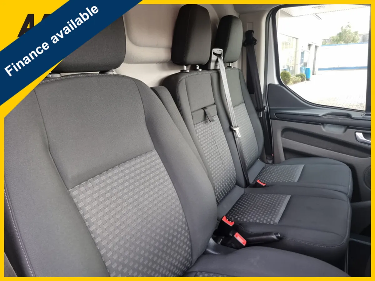 Ford Transit Custom 280 SWB TREND 2 2.0 130PS - Image 4