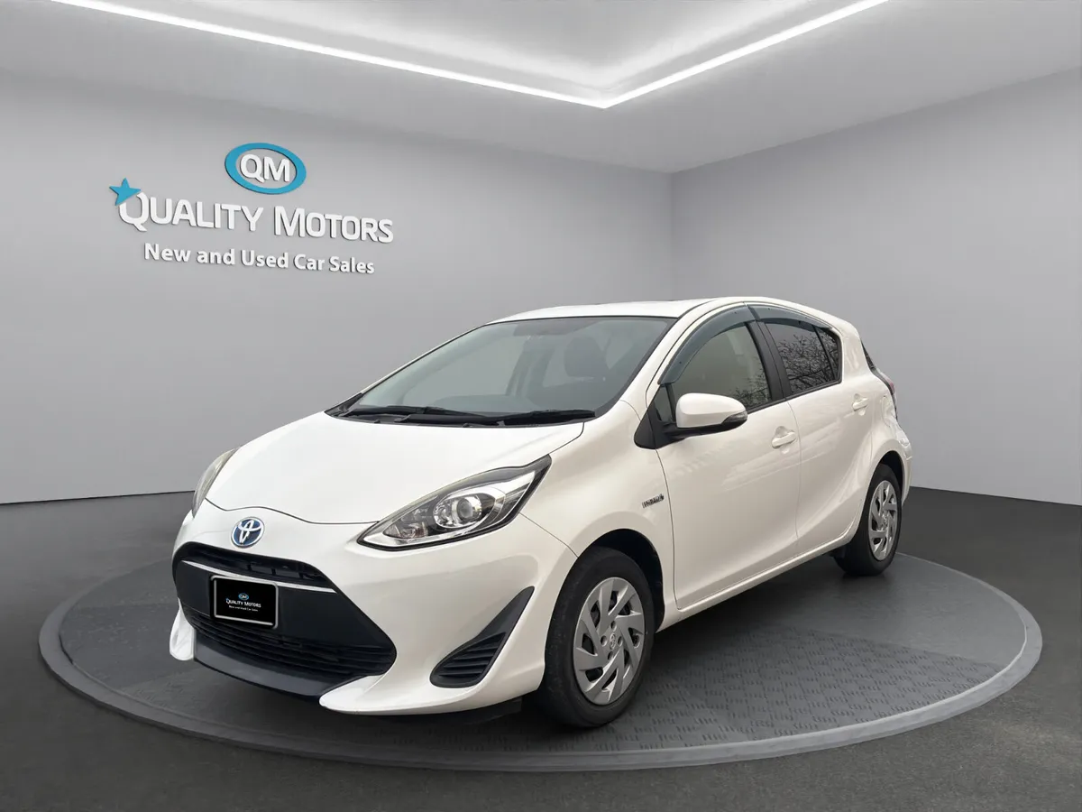 2018 TOYOTA AQUA HYBRID (S96) - Image 3