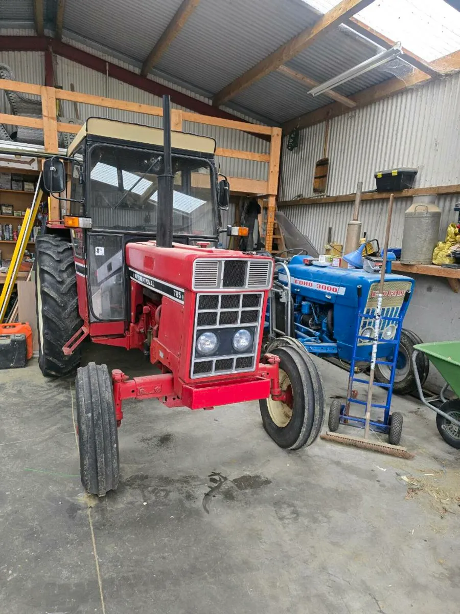 International 785 L cab - Image 3