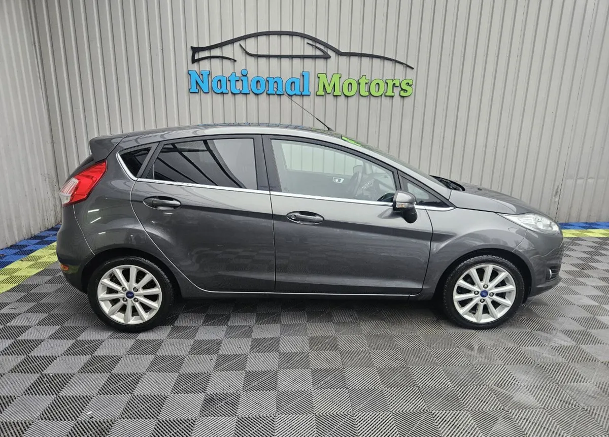 2016 Ford Fiesta TITANIUM 1.0 Petrol - Image 2