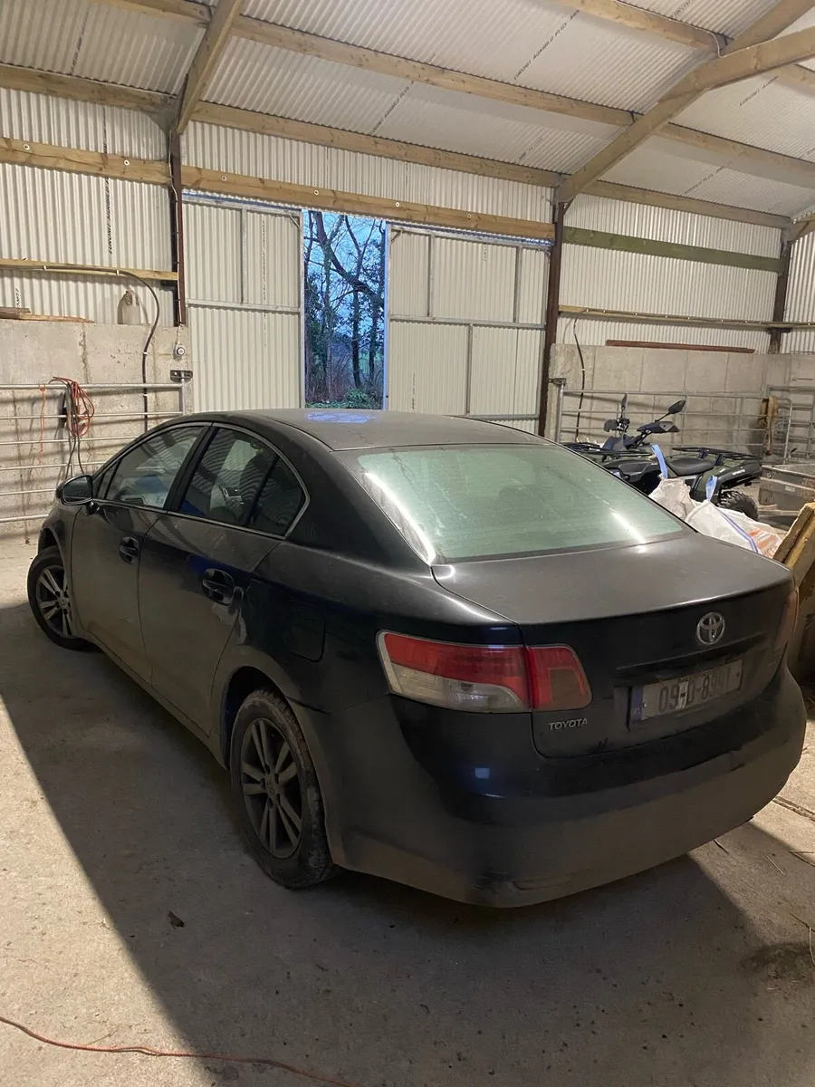 Toyota avensis - Image 3